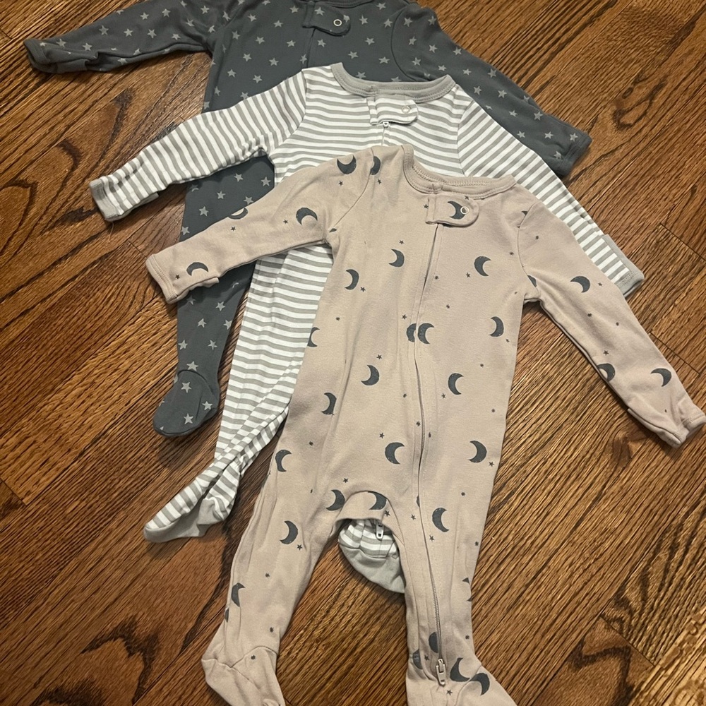 Cloud Island Moon and Stars Footies - Gray, Cream, and Tan
